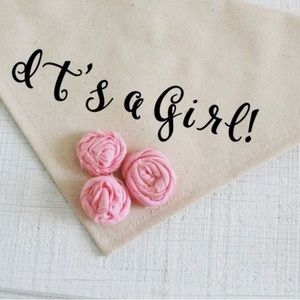 “It’s a girl” bandana